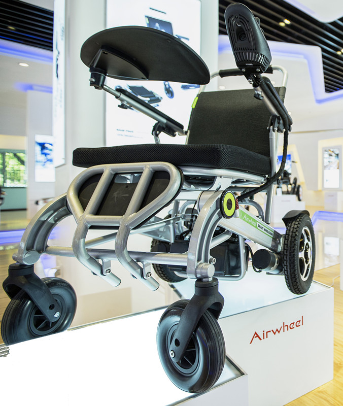 Airwheel H3 folding wheelchair