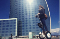 Airwheel كهربائية دراجة أحادية-ثوري يساعد على النقل