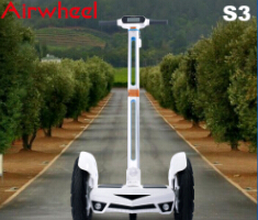 وقد Airwheel ذكي سكوتر المظهر من الدرجة الأولى في سوق سكوتر، والتي ليست خشنة أو الطراز القديم على الإطلاق.